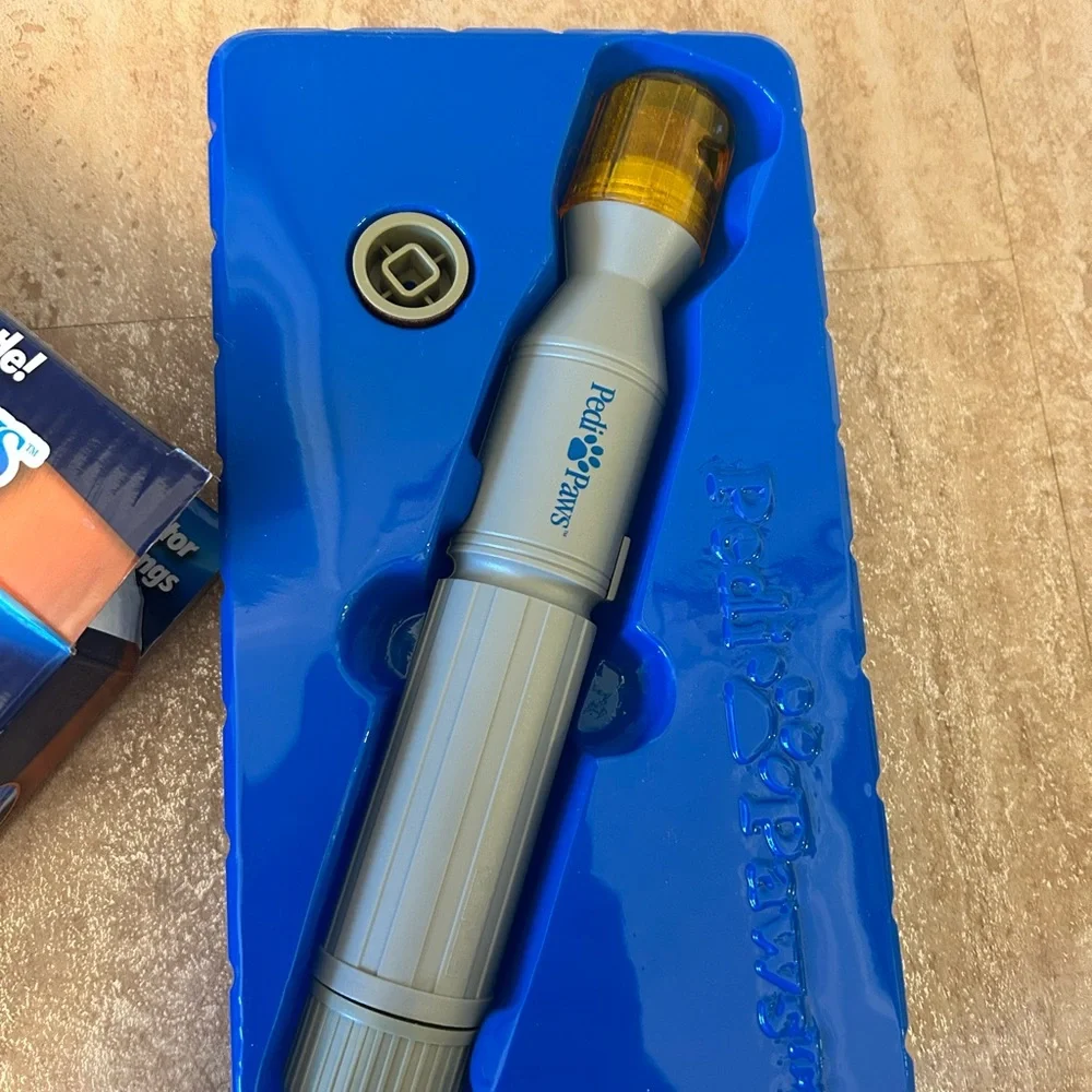 Pedi paws Pet Nail Trimmer cordless works!